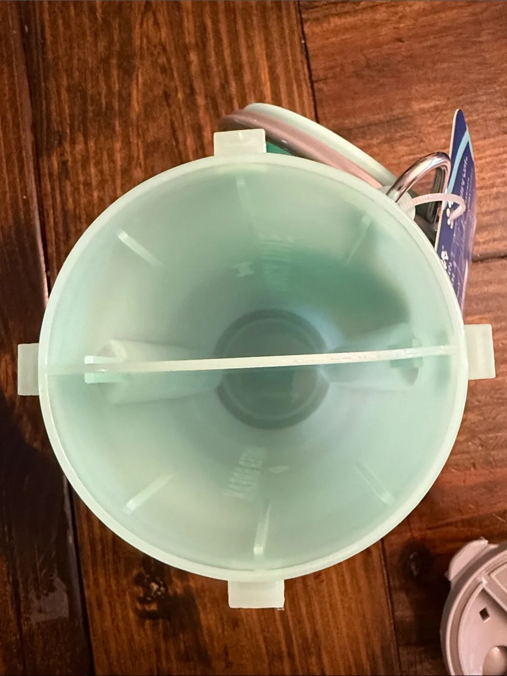 Wild & Woofy Dog Water/Snack Break Bottle with Collapsible Bowl (Mint Color)
